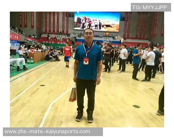 化妆成老人的篮球明星如何在赛场上重现青春风采与竞技魅力